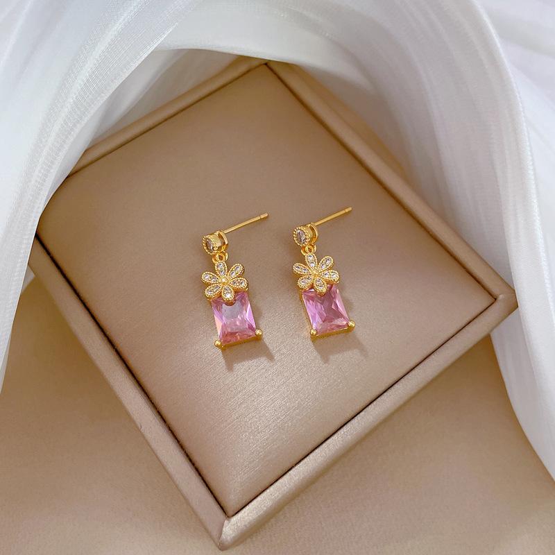 Micro-Inlaid Necklace Earrings Set Light Luxury Flower Square Personality Temperament Banquet Earrings Necklace Combination