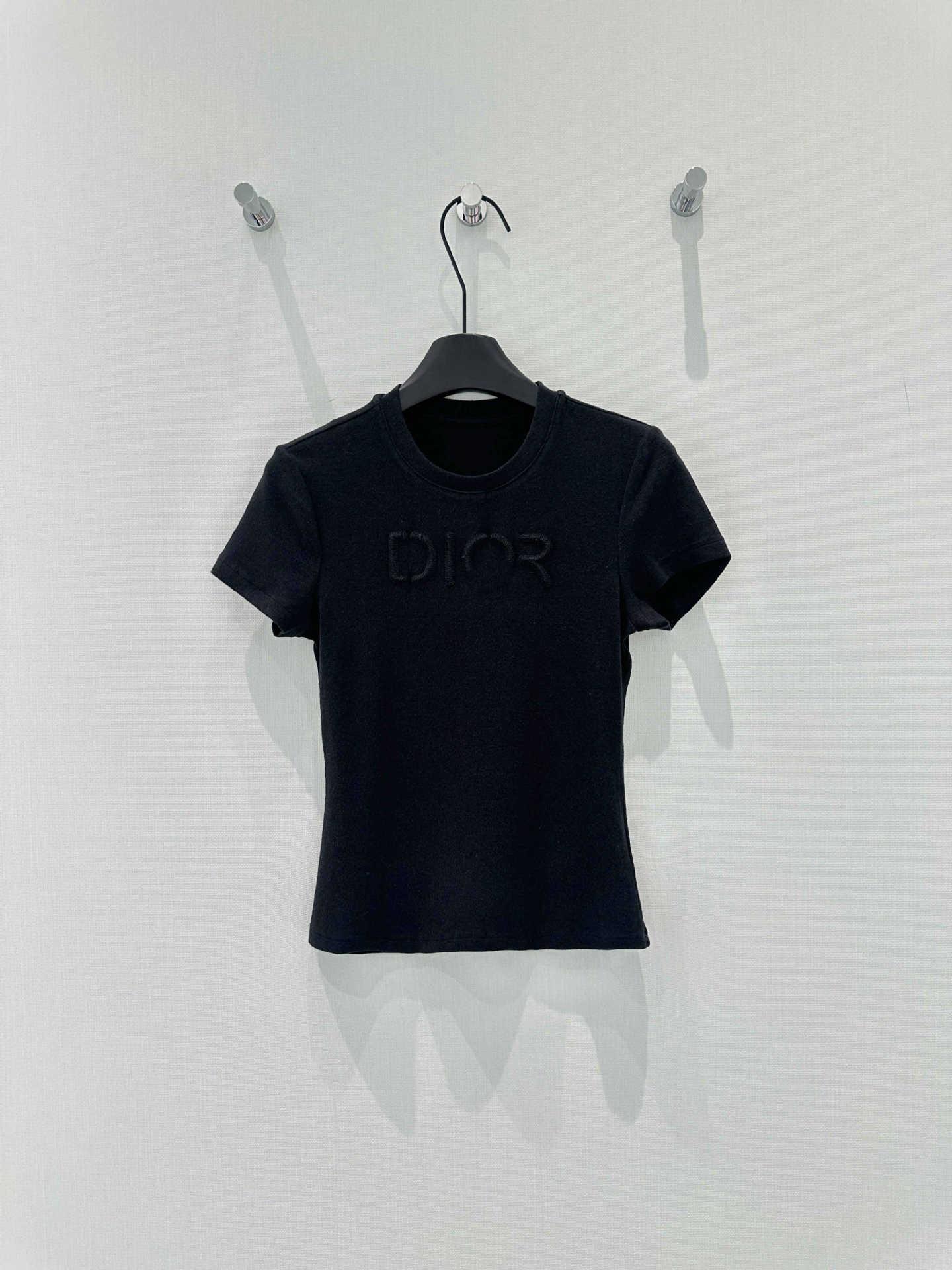 Elegant Embroidered Women s Slim Waist Short-Sleeve T-Shirt Large чёрный