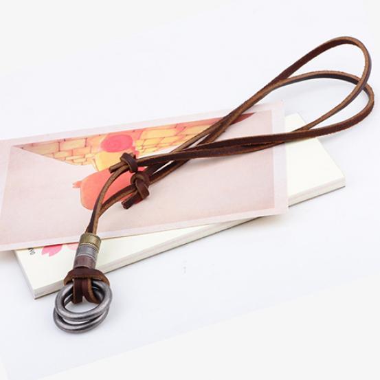 Mode män retro konstläder sladd dubbel cirkel ring hänge halsband gåva