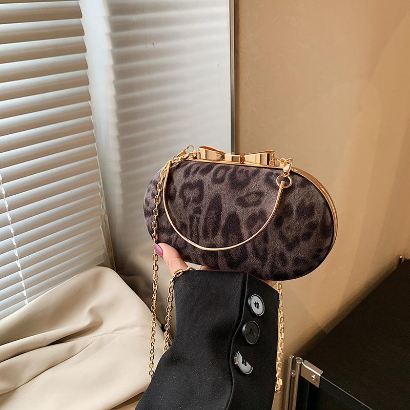 Retro Leopard Print Handbag 2025 New Winter Fashion Chain Shoulder Bag Temperament Women's Bag