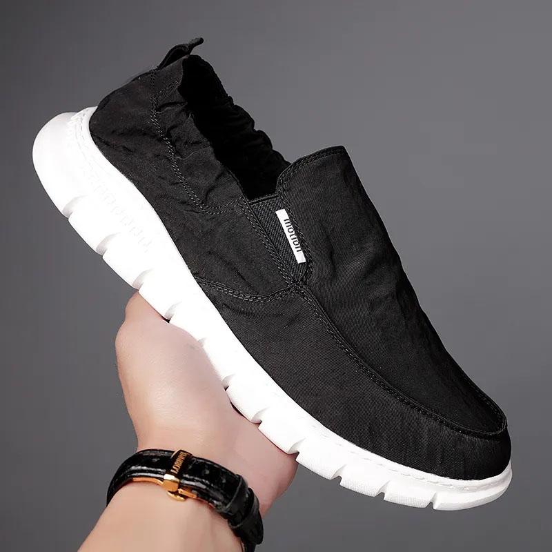 Old Beijing Stoffschuhe Herren Frühling Atmungsaktive Slip-On-Schuhe Arbeitsschuhe Freizeitschuhe Skateschuhe Bequeme Sneakers Papa-Schuhe