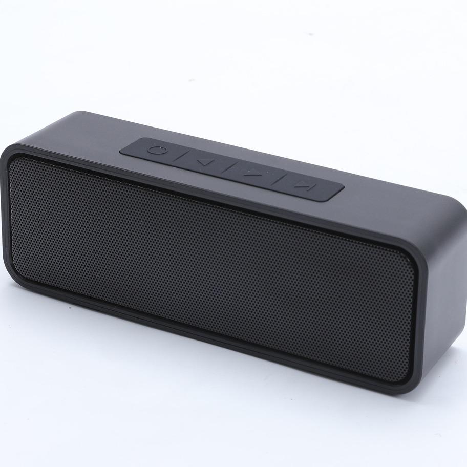 Outdoor Waterproof Wireless Bluetooth Speaker with High-Power Subwoofer