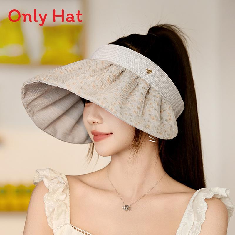 Ladies Foldable Sun Hat With Wide Brim And Adjustable Fit For Beach And Travel
