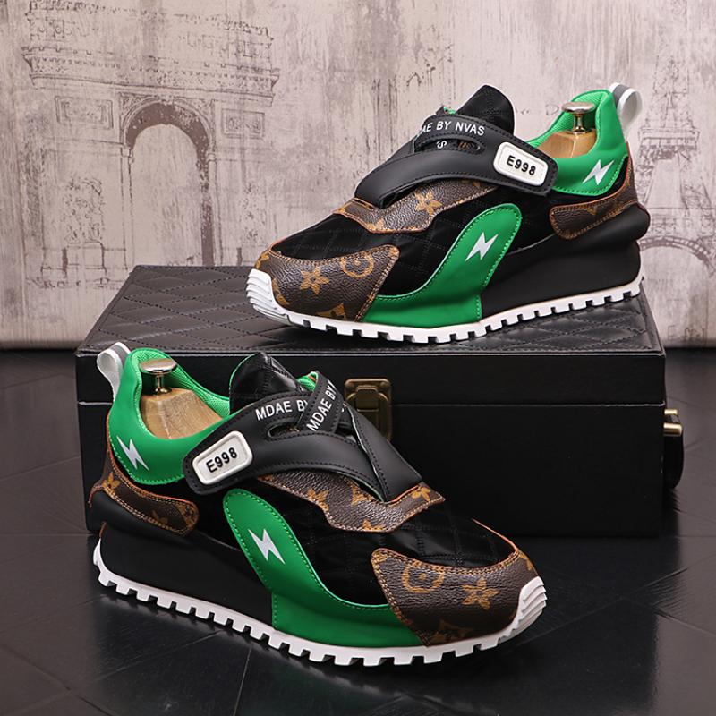 Vår Herr Mode Tryckta Casual Skor Rund Tå Färgmatchande Sneakers med Inbyggd Höjdökning Färgmatchande Skor