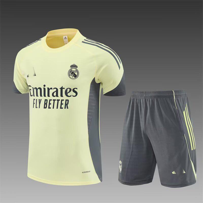 2426 Maglia Real Madrid Manica Lunga Mezza Zip Maglia da Allenamento Calcio Pre-Partita Maglia da Gara Tuta Adulto Manica Corta Bambino