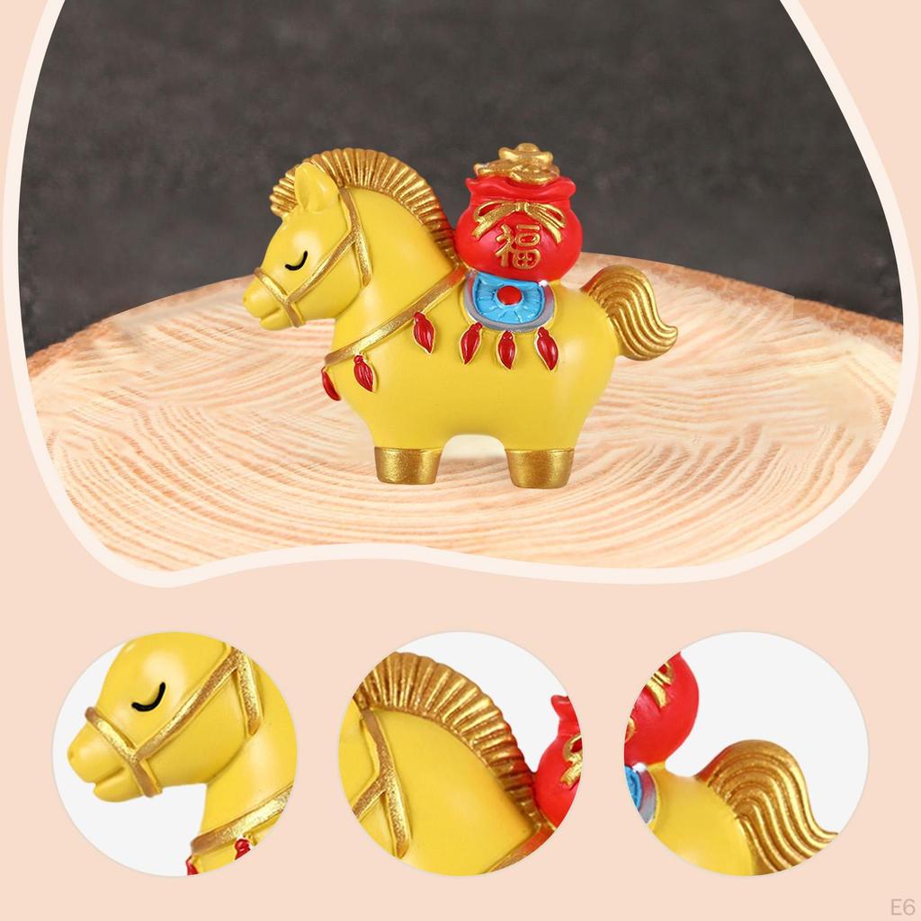 Horse Figurine Desktop Ornament Art Crafts Cartoon Resin Feng Shui Gift Animal Sculpture for Desk