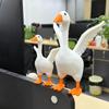 Lovely Magnetic Gooses Key Holder Ornament Gooses Duck Statue Sculpture,Tool Holder Home Decorations Housewarming Gift