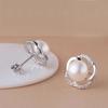 Exquisite pearl stud earrings, flower fragrant daily accessories, gentle and fashionable accessories for commuting ladies