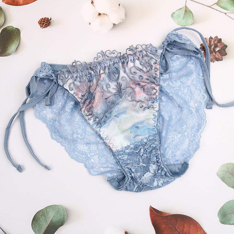 Japanese Women s Lace Thong: Sexy Embroidered Low-Rise Seamless Panties M (95-105 jin) синий