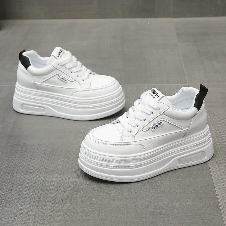 Height increase 8CM leather white shoes 2025 autumn new small versatile thick-soled muffin sole height increase casual shoes