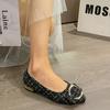 Fashion 2024 New Spring and Summer Pointed Toe Comfortable Casual Flat Shoes Metal Decoration Shallow Mouth Breathable Women's Shoes