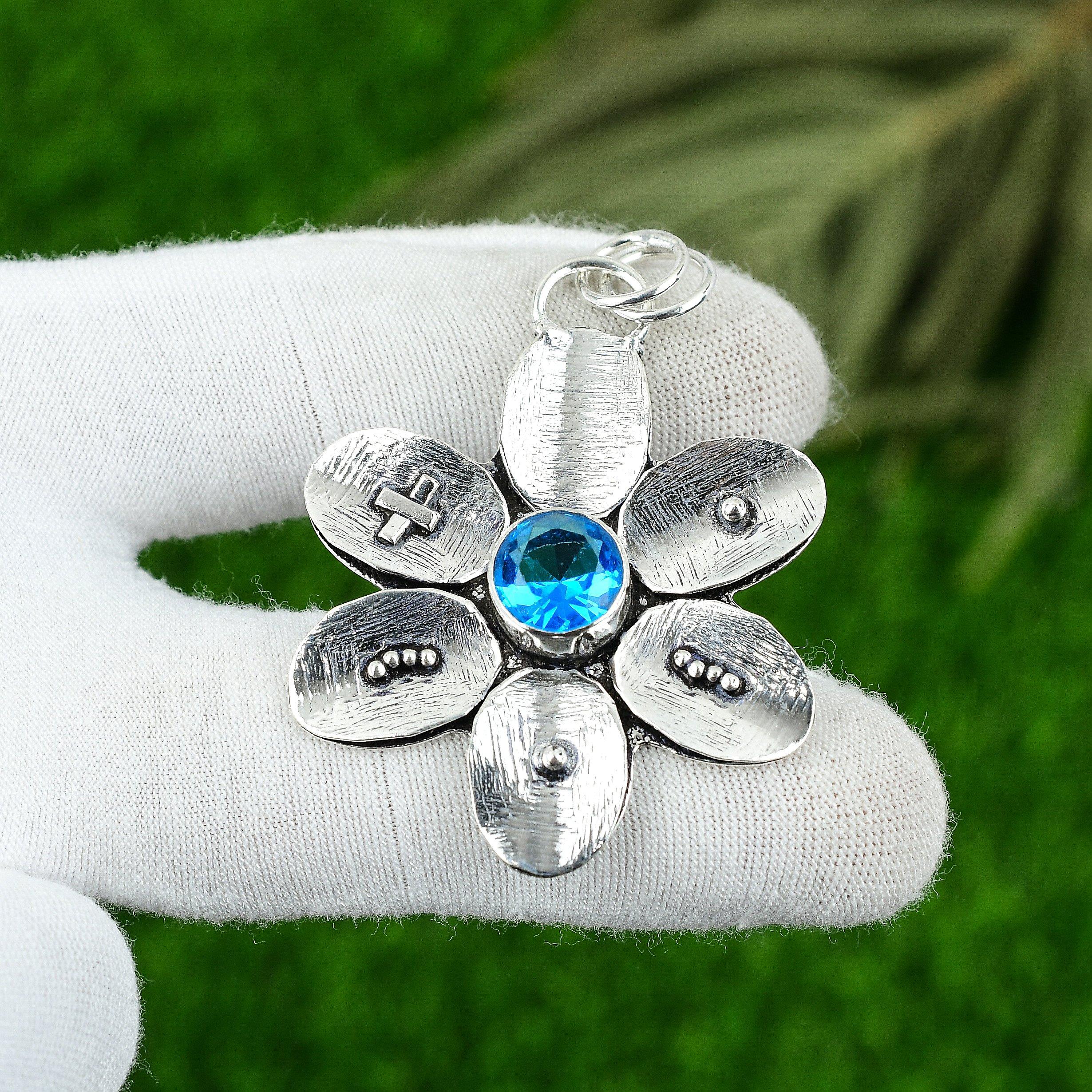 Gift For Her 925 Sterling Silver Natural Swiss Blue Topaz Gemstone Pendant