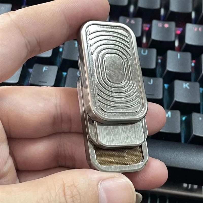 Unique Three Layer Metal Poker Push Card Fidget Slider Haptic Coin Stress Relief Toys Adults Cool Edc Gadgets Decompression Gift