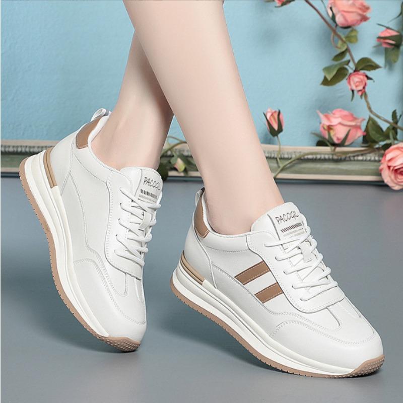 Autumn Winter Fashion Platform Women Mother Shoes Walking Comfortable Soft Leather Causal Running Non-slip Soft Leather Sneakers
