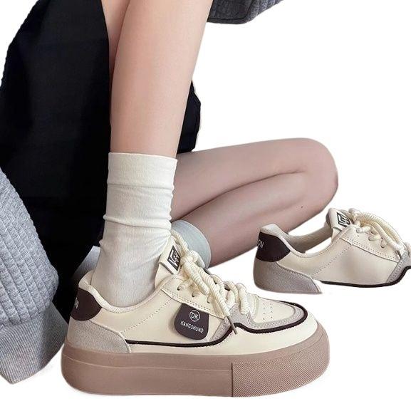 Sponge Cake Platform Forrest Gump Training Shoes Women's 2025 Autumn New Versatile Retro Niche White Shoes Casual Board Shoes Tide