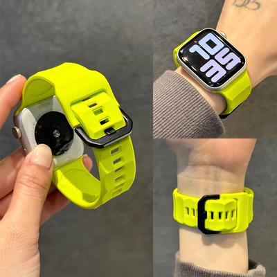 Sportowy silikonowy pasek do Apple Watch 45mm 44mm 42mm Silikonowy pasek Bransoleta Correa Pasek do zegarka Apple Watch Ultra 2 49mm