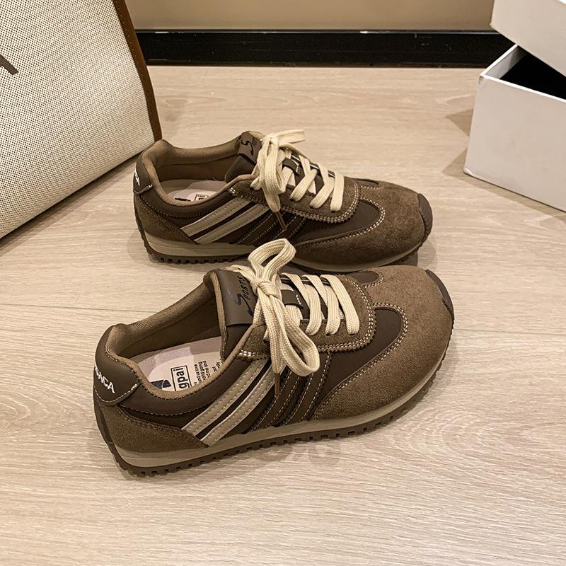 Dexun Shoes Women's 2025 Autumn New Great-looking Imitation Leather Platform Forrest Gump Shoes Super Fire Versatile Casual Sports Shoes