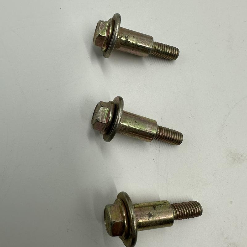 3Pcs Valve Cover Bolts For 2000 - 2005 Sonata Starex H1 H-1 Trajet Santa Fe Sorento Optima 2.4L 22448-38010 2244838010