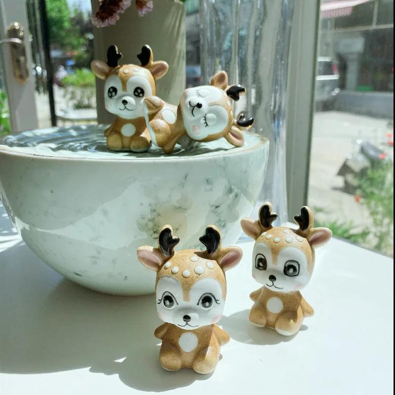 4pcs Set Creative and Cute Cartoon Sika Deer Ceramic Healing Series Small Ornaments Office Tabletop Gifts Desk Decoration