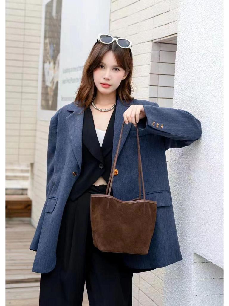 2025 Autumn/Winter Women's Genuine Leather Suede Tote - Large Capacity Bucket Bag
