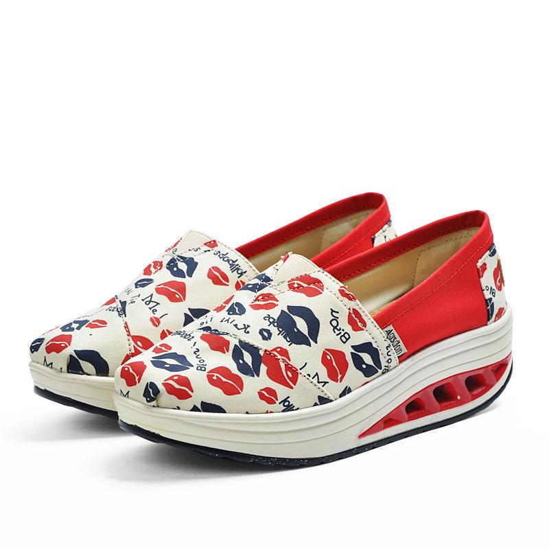 Rocking Shoes New Casual Student Canvas Shoes Lazy Shoes Harajuku