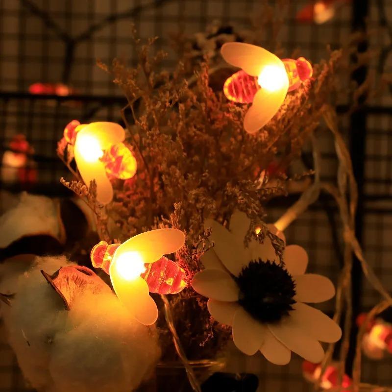 2026 Bees String Lights 10/20/40/80 LED Lights Mini Vintage Christmas Halloween Decorative String Lights Patio Garden Home