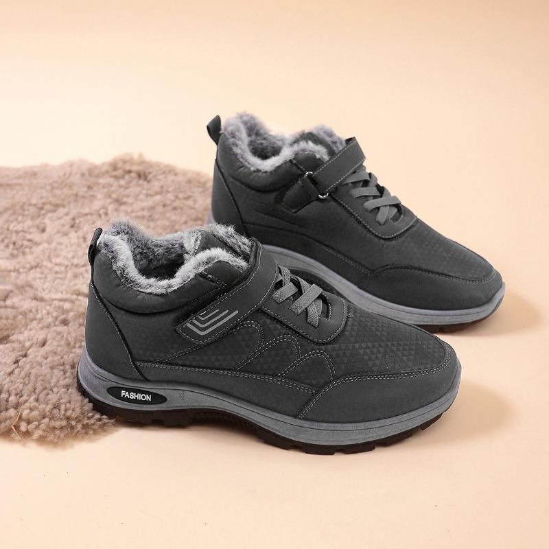 Men's boots winter new Velcro strap-free medium and old cotton boots piled thickened warm walking snow boots