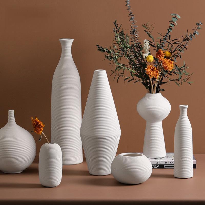 Minimalist Handmade Art Zen Vase Ceramic Decoration Living Room Model Home Decoration Black and White Art Vase Hand Drawing