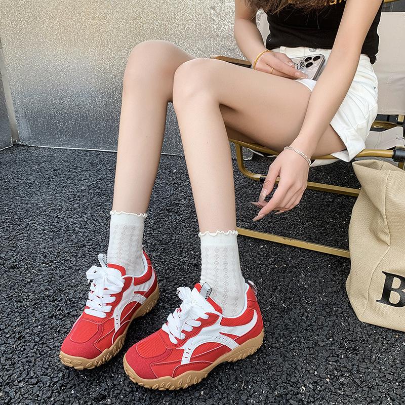 Grape Mother of the Same Style, Spring Letter Raft~ Lace Splicing Casual Style Pearl Belt Inner Height Increase Forrest Gump Platform German Training 