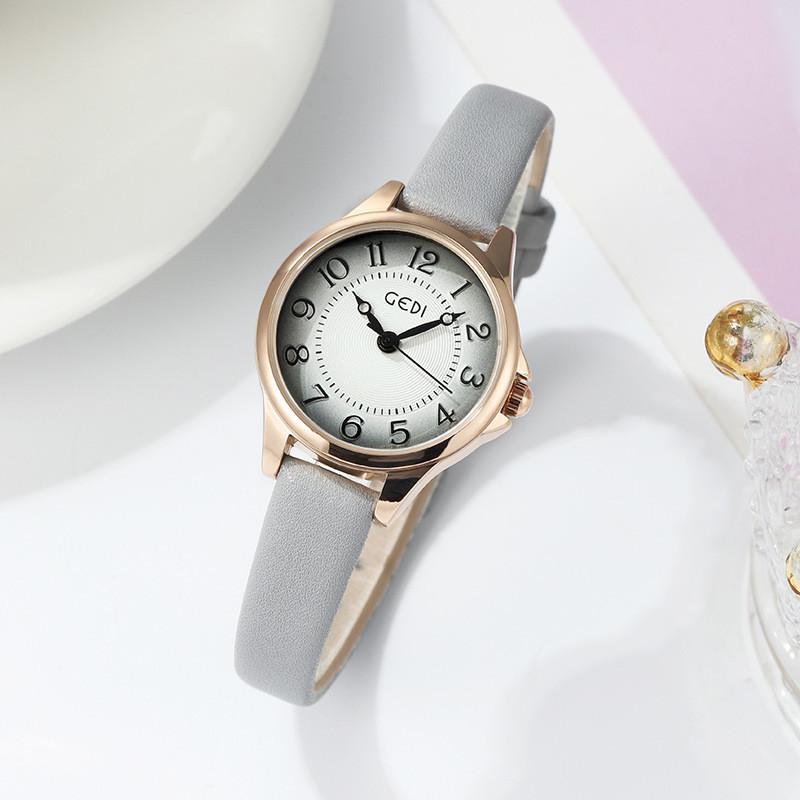 Gadi Vintage Style Quartz Watch For Women With Leather Strap And Water Resistance