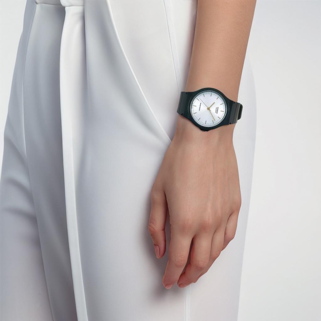 Casio Relógio Prata Série Padrão Unissex MQ-24-7E2L MQ-24-7E2L
