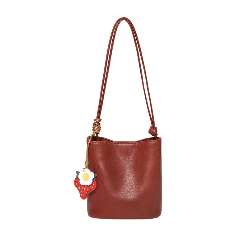 2026 Bucket Bag, Retro Commuter Bag, Versatile Genuine Leather Single-shoulder Handbag