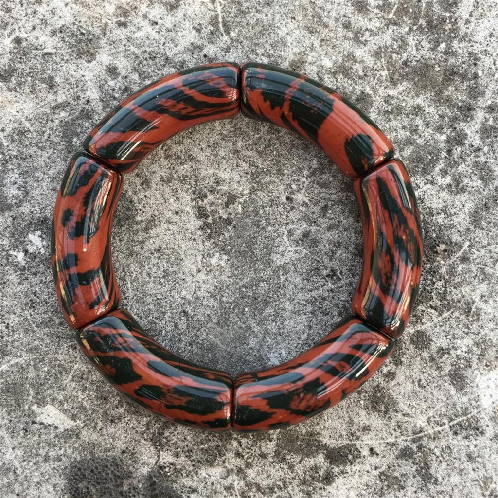 Vintage Dark Series Fun Leopard Series Print Acrylic Stackable Bracelets Women Resin Stretchy Bracelet 2025 Trend Jewelry
