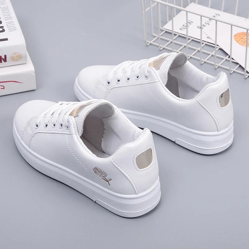 Women Casual Shoes New Woman White Sneakers Breathable Flower Lace-Up Female Sneakers Fashion Embroidered Vulcanized Shoes