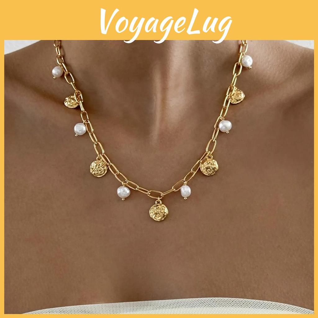 Modern Circular Alloy Necklace With Artificial Pearl Pendant For Fashionforward Women