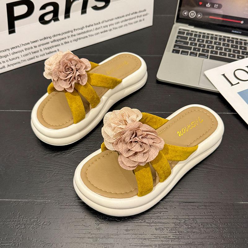 Thick-bottomed fairy wind seaside beach sandals girl soft-bottomed outer wear 2025 summer new flower cool slippers