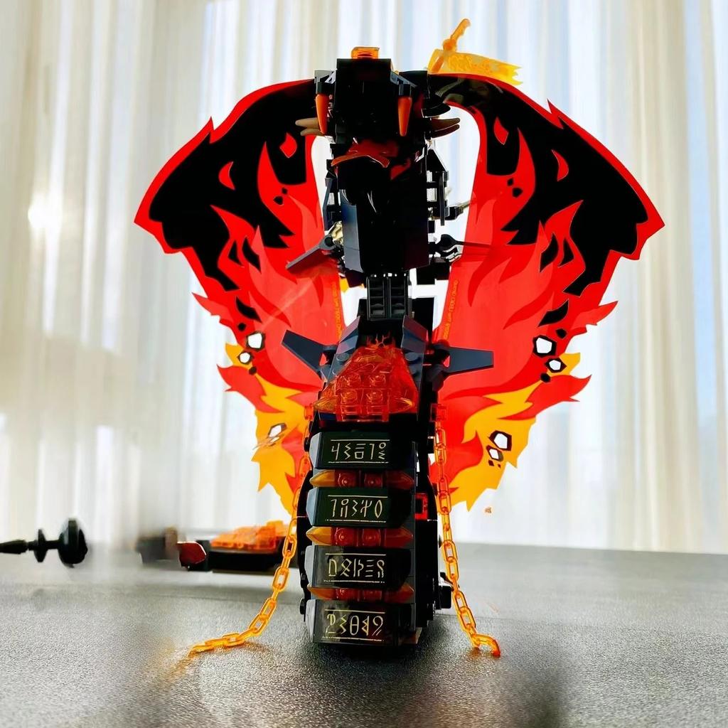 Juguete Educativo de Iluminación Dibujos Animados Serpiente Colmillo de Fuego Mecánico Modelo Bloques de Construcción Juguetes para Niños Regalos