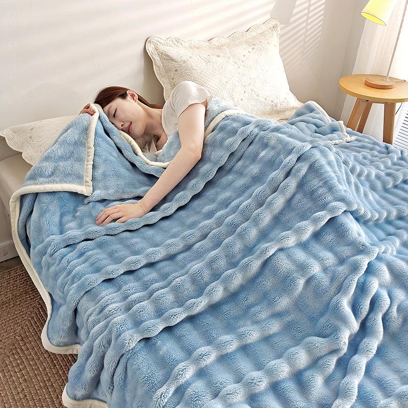 Bubble Fleece Coral Blanket for Office or Sofa