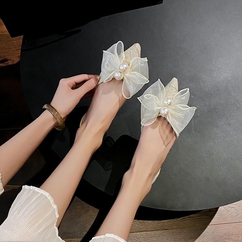 

Туфли на плоской подошве больших размеров для женщин, летние туфли с острым носком и жемчужным бантом, туфли-лодочки для девочек, красивые женские сандалии 34