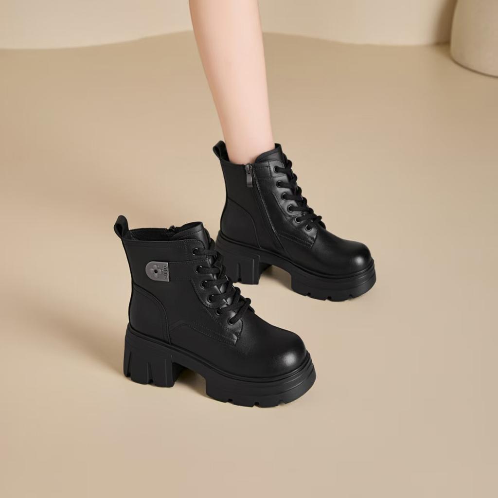 Autumn and Winter New Leather Thick-soled Martin Boots Women's Thick Heel Heightening Short Boots British Style Casual Versatile Locomotive Boots Tide