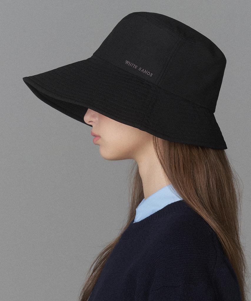 Hwaiteusaenjeu Asymmetrical Bucket Hat Isola (4 Colors)