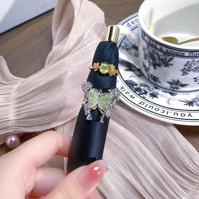 Medieval Green Butterfly Cool Niche Design Open Ring Light Luxury High-End Ring