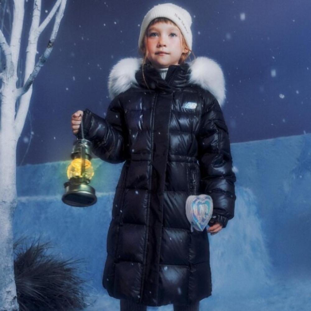 

New Balance Блестящая мини-сумка с сердечком Длинный пуховик Mqs Nk9pe4501g 19 120