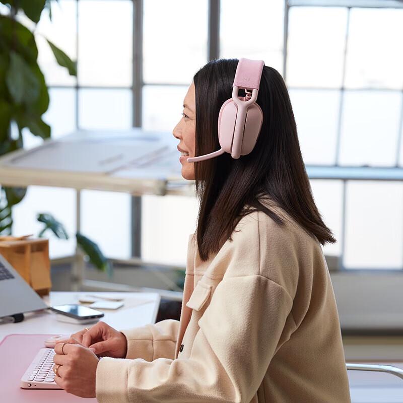 Logitech Zone Vibe 100 Wireless Headset