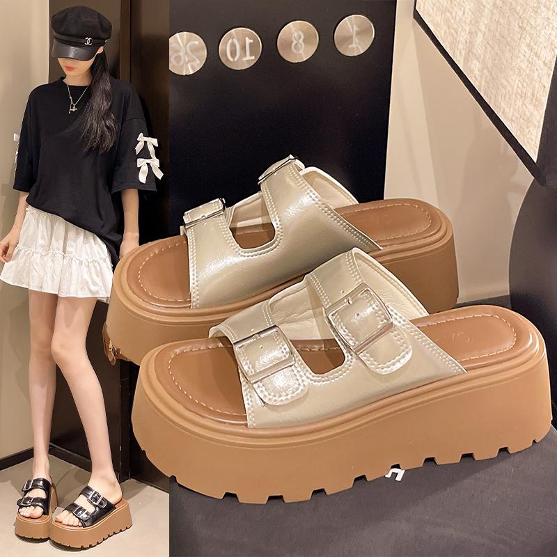 2025 Slippers Summer Indoor Outdoor Versatile Girls Beach Shoes Simple  Causal Open-toe  Soft Bottom