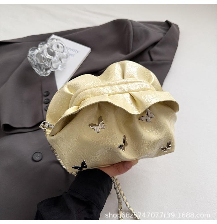 Summer new trend fashion versatile butterfly shoulder messenger bag high-end niche design chain cloud bag