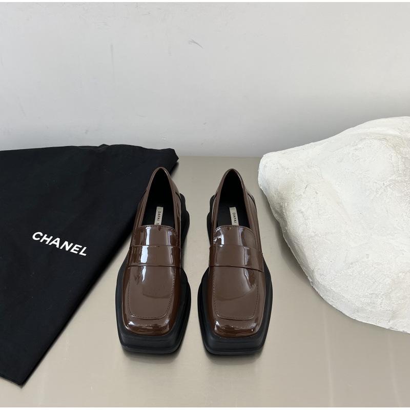 

2025 Британский стиль платформа весна-осень квадратный носок ретро лоферы женские французский маффин и туфли-однопедальки 39