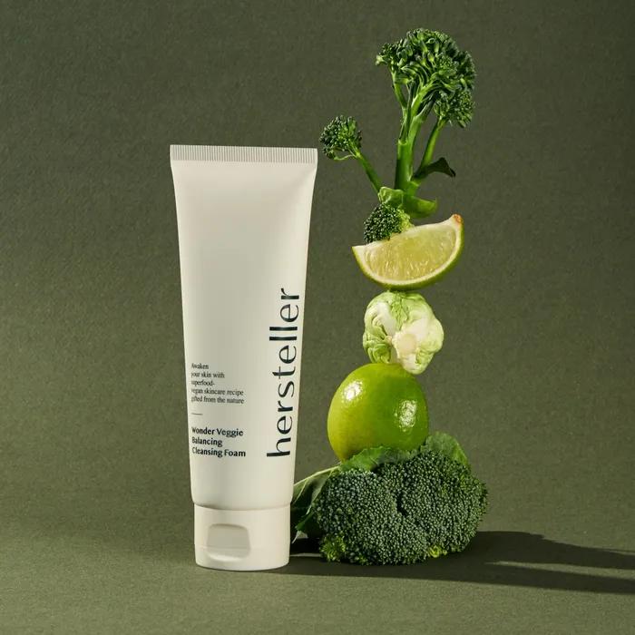 Wonder Veggie Balancing Cleansing Foam 120ml
