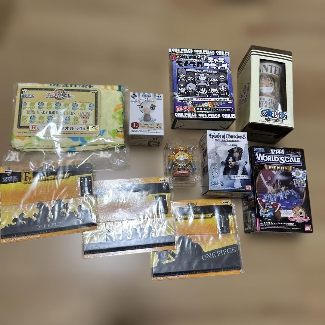 Used ONE PIECE Ichiban Kuji Goods Set