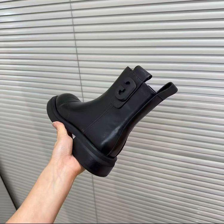 Popular bottom cigarette tube thin boots thin Chelsea short boots 2025 autumn and winter new thick-soled zipper British Martin boots